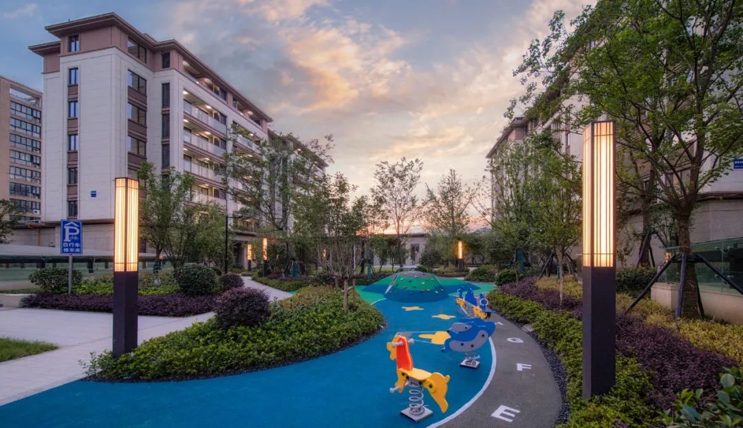 1646375605101144gDEH.jpg 640 (13).jpg